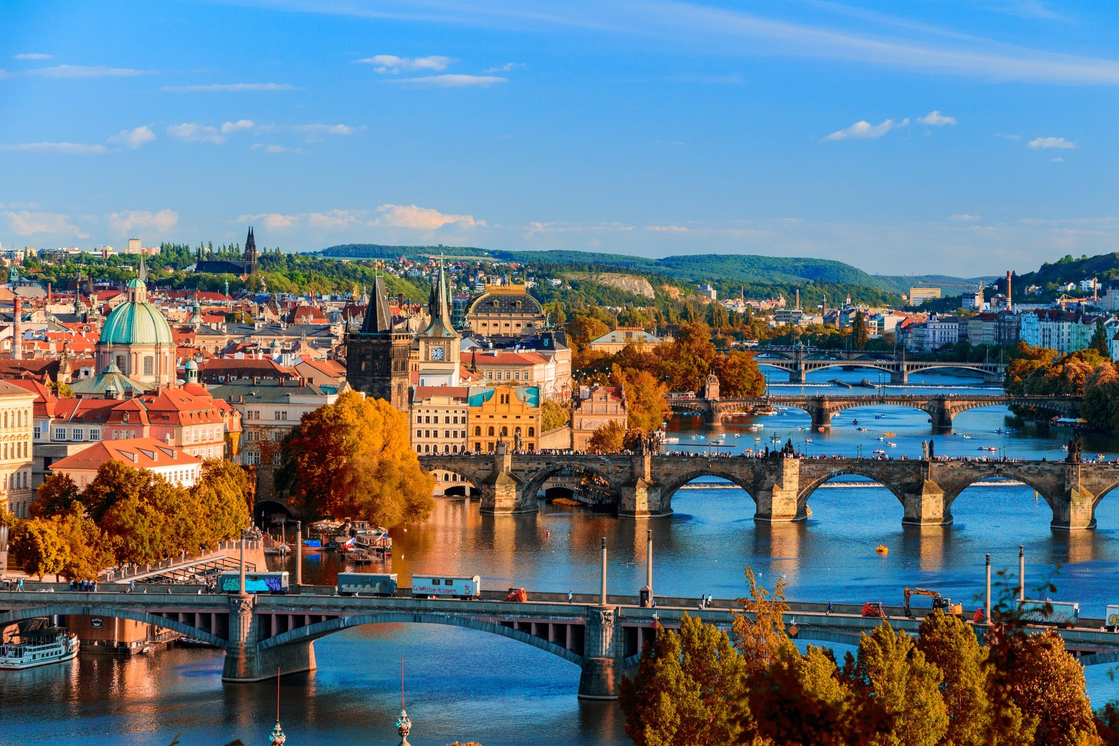 Prague_skyline_view.jpg