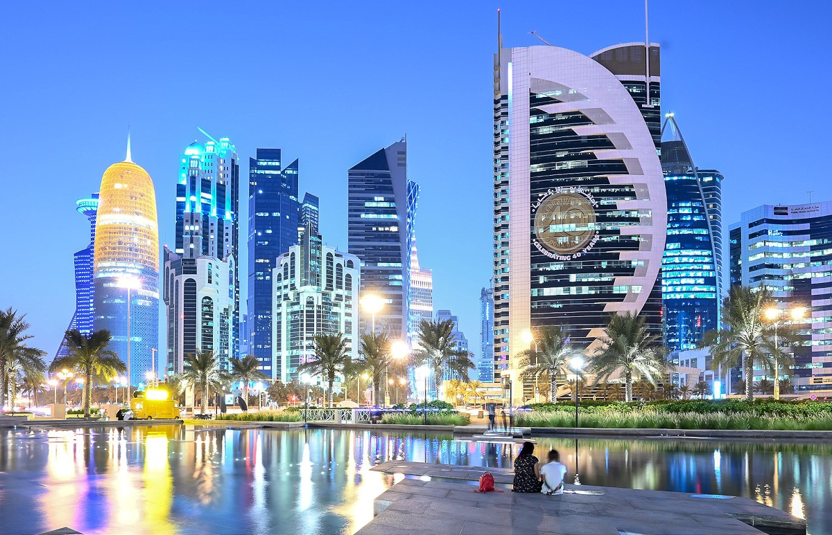 Skyline_of_Doha_West_Bay.jpg